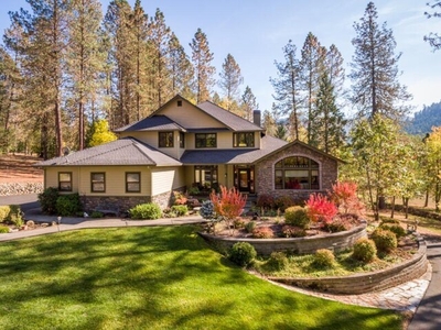 Home For Sale In Sunny Valley, Oregon