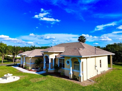 4 bedroom luxury Villa for sale in The Acreage, United States
