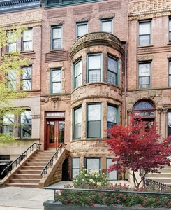 5 bedroom luxury Townhouse for sale in Brooklyn, New York