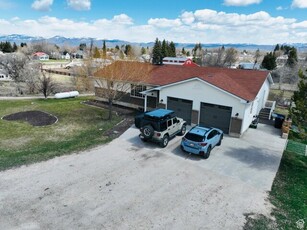 Home For Sale In Paris, Idaho