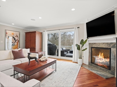 Luxury Apartment for sale in Riverside, Connecticut
