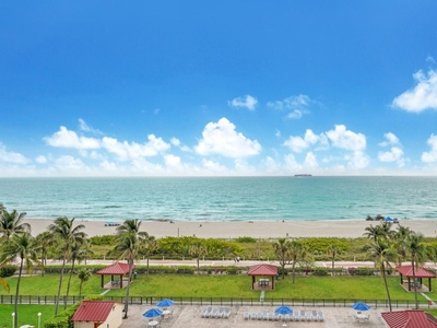 Luxury Flat for sale in Miami Beach, Florida