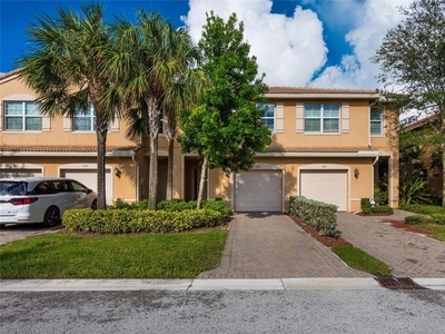 Luxury Townhouse for sale in Lake Worth, Florida