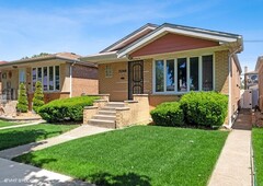 7046 W 63rd Place, Chicago, IL 60638