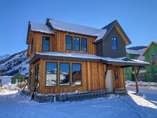 4 bedroom luxury Detached House for sale in Crested Butte, Colorado