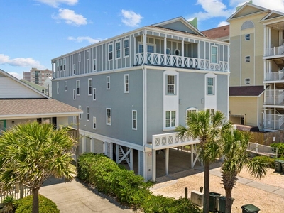 204 53rd Ave N, North Myrtle Beach, SC 29582 - Tropical Rays