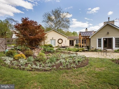 Home For Sale In Chadds Ford, Pennsylvania