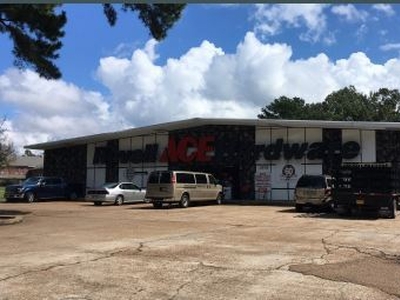 3876 Terry Rd, Jackson, MS 39212 - Freestanding Office/Warehouse/Showroom