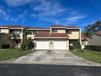 1659 SW Crossing Circle, Palm City, FL, 34990 | 3 BR for sale, Townhouse sales