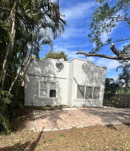 411 Independence Road, West Palm Beach, FL, 33405 | for sale, Duplex sales