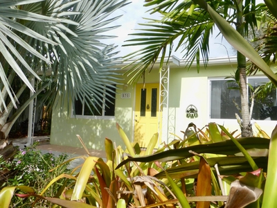 831 Biscayne Drive, West Palm Beach, FL, 33401 | 2 BR for sale, single-family sales