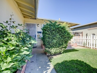 Home For Sale In Salinas, California