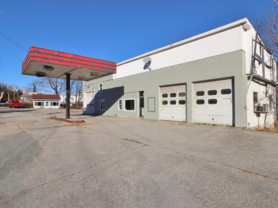 215 Glen Ave, Berlin, NH 03570 - Retail for Sale