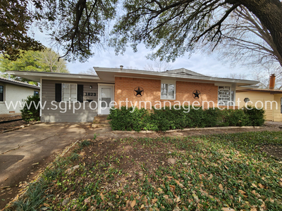 1823 Fuller Dr, Dallas, TX 75228 - House for Rent