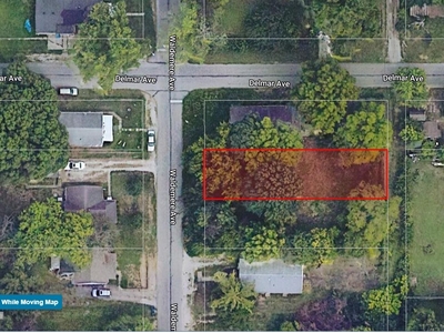 701 Waldemere (vacant lot next to the house) Avenue