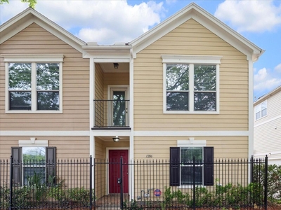 5 room luxury Townhouse for sale in Houston, Texas