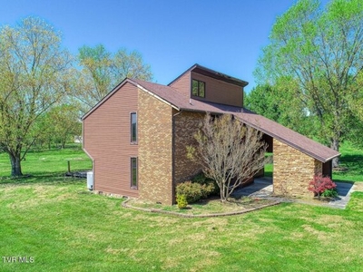 Home For Sale In Church Hill, Tennessee