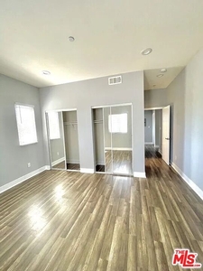 1925 1/2 Holly Dr, Los Angeles, CA, 90068 | 3 BR for rent, rentals