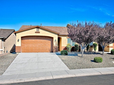3 bedroom luxury Flat for sale in Prescott Valley, United States