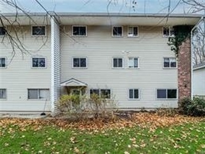 32 Harry Brook, New Milford, CT, 06776 | 1 BR for sale, Condo sales