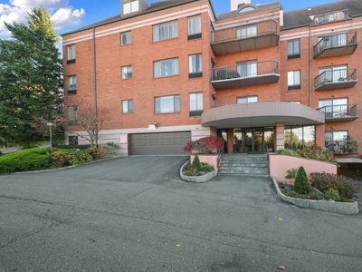 4 room luxury Flat for sale in Scarsdale, United States