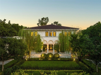 7 bedroom luxury Villa for sale in Coral Gables, United States