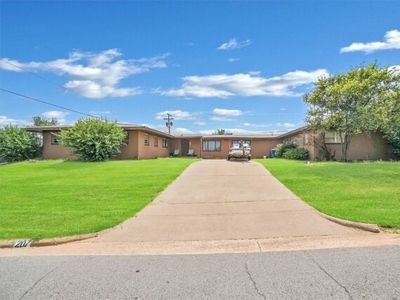 Home For Sale In Burns Flat, Oklahoma