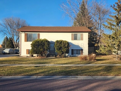 Home For Sale In Fargo, North Dakota