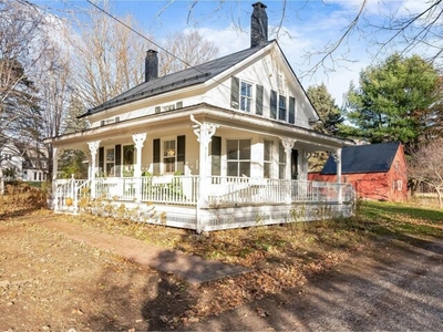 Home For Sale In Isle La Motte, Vermont