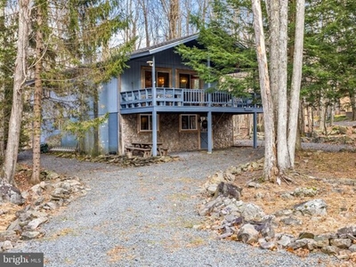 Home For Sale In Pocono Lake, Pennsylvania
