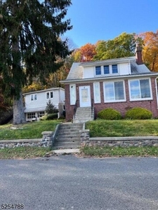 Home For Sale In Rockaway Boro, New Jersey