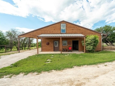 Home For Sale In Stephenville, Texas