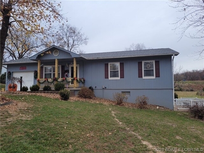 Home For Sale In Warsaw, Missouri