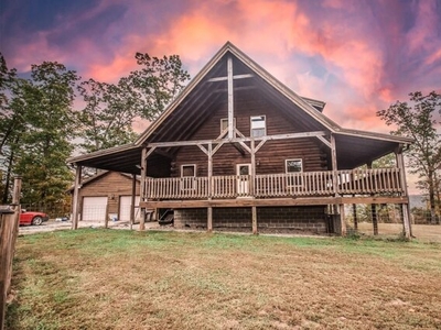 Home For Sale In Wilder, Tennessee