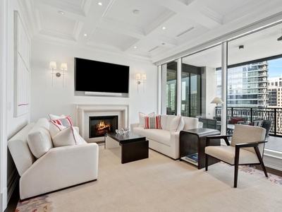 Luxury Apartment for sale in Chicago, United States