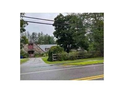 Preforeclosure Single-family Home In Milton, Massachusetts