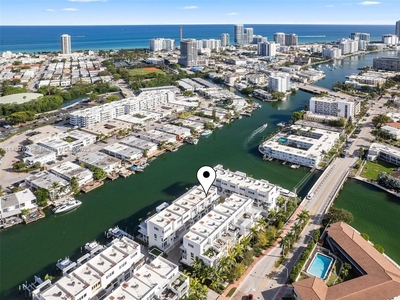43 N Shore Dr, Miami Beach, FL, 33141 | 3 BR for rent, rentals