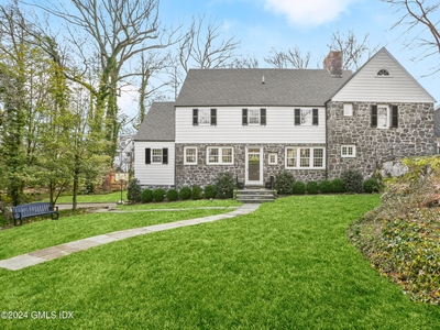 2 Spring Road, Greenwich, CT, 06830 | Nest Seekers