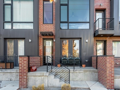 Luxury Townhouse for sale in Denver, United States