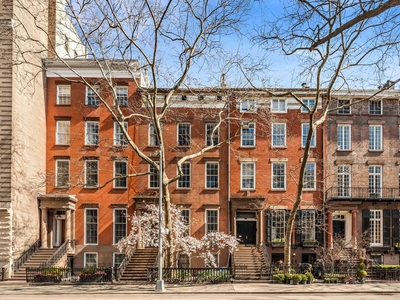 21 room luxury Townhouse for sale in New York, United States
