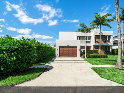5 bedroom luxury Villa for sale in North Miami, United States