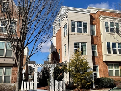 3 bedroom luxury House for sale in Gaithersburg, Maryland