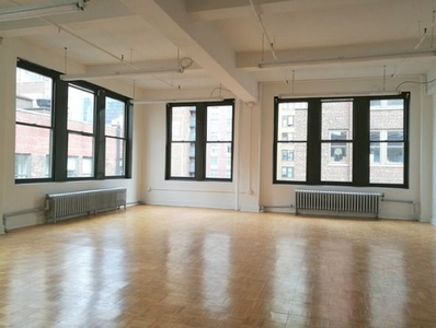 325 West 38th St - 325 W 38th St, New York, NY 10018