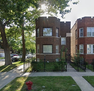 7258 S Green St, Chicago, IL 60621