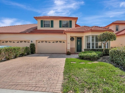 3 bedroom luxury Townhouse for sale in Palm Beach Gardens, Florida