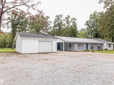 172 Clay 137 Road
