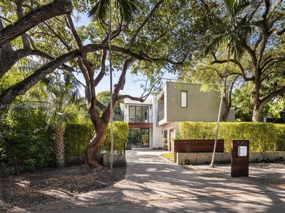 5 bedroom luxury Villa for sale in Miami, United States