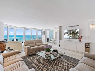 3 bedroom luxury Flat for sale in Palm Beach, United States