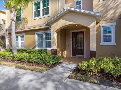 3 bedroom luxury Townhouse for sale in Sanford, Florida