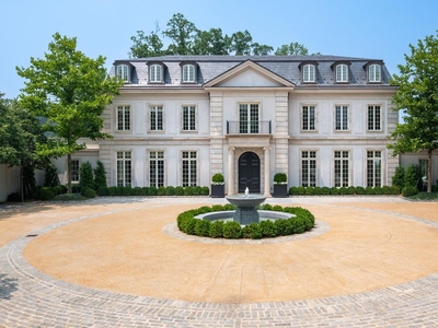 Luxury 5 bedroom Detached House for sale in Washington, District of Columbia